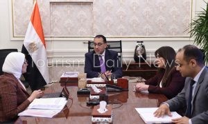 اجتماع رئيس الوزراء ووزيرة الصحة