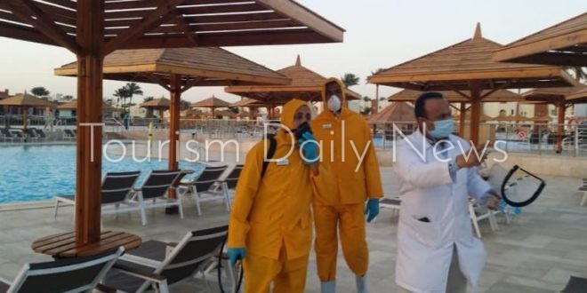 بدء حملة التطهير والتعقيم للفنادق والمنتجعات والمنشآت السياحية بشرم الشيخ