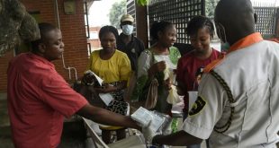 لاجوس تغلق مدراسها وتحظر التجمعات بسبب انتشار فيروس كورونا