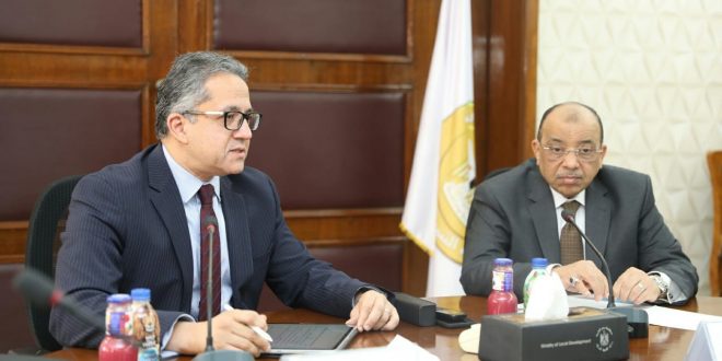 إرجاء الحجز الإدارى علي كل المتعثرين في النشاط السياحي والفندقي لمدة عام