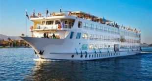 التفاصيل الكاملة لإنتحار سائح فرنسى .. غافل زوجته وألقى نفسه فى النيل