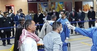 الحجر الصحي بمطار القاهرة يبدأ استعمال أجهزة كشف سريع لفيروس كورونا