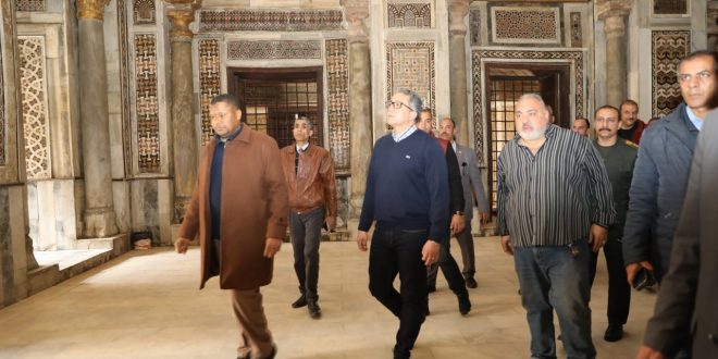 العنانى يتفقد مواقع القاهرة الأثرية بعد كسح مياه الأمطار