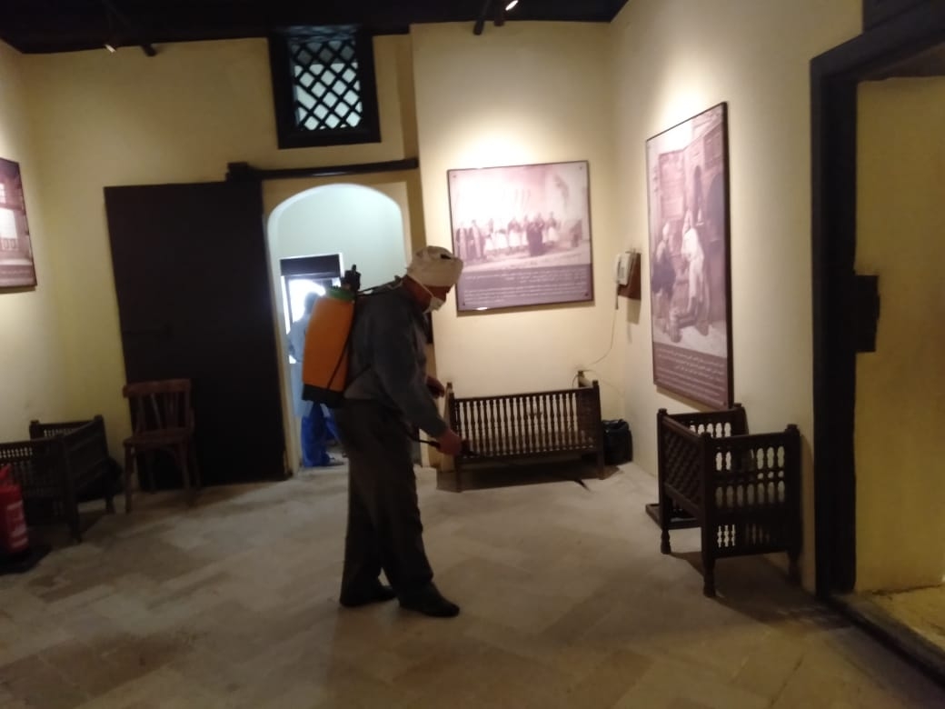 بدء إجراءات تعقيم وتطهير المناطق الآثرية بمدينتي الإسكندرية ورشيد