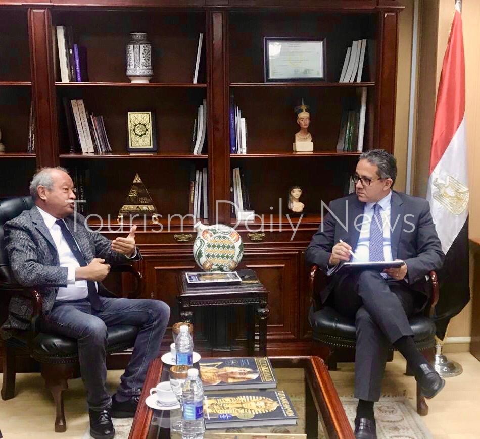 خدمات جديدة بمنطقة الأهرامات أتوبيسات بالكهربا ومطاعم ودورات مياه