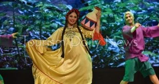 فرقة رضا تحيي حفل افتتاح مهرجان الأقصر للسينما الأفريقية