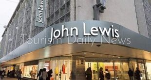 كورونا يجبر شركة بريطانية كبرى على إغلاق متاجرها لأول مرة منذ 155 عاماً