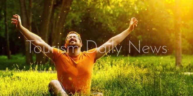 12 فائدة لأشعة الشمس على الجسم  .. ما هى الأوقات المناسبة للتعرض لها؟