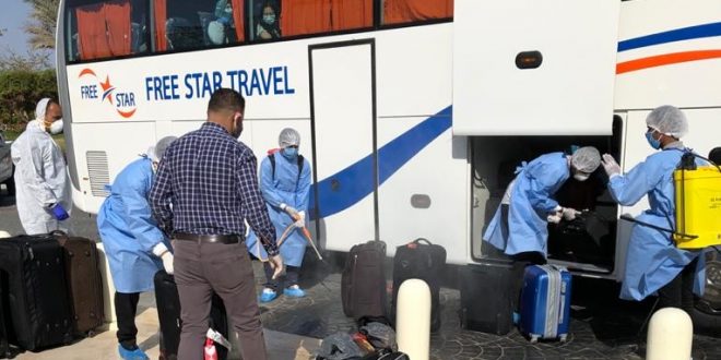 مرسى علم تستقبل المصريين العائدين من كندا .. والفنادق جاهزة