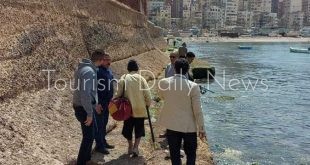السياحة والمصايف تشن حملة مكبرة لتفريق تجمعات المواطنين بكورنيش الإسكندرية