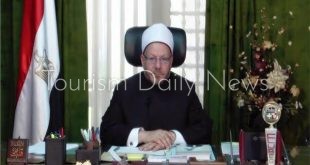 الإفتاء تدعو للتبرع بأموال العمرة.. وتطلق هاشتاج "الصدقة أولى"