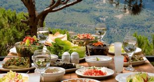 تعميم للفنادق والمنتجعات السياحية والمطاعم لتعديل الأسعار فى لبنان