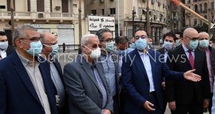 بالصور .. مدبولي يُتابع الموقف النهائي لأعمال تطوير ميدان التحرير