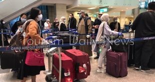 البحرين تجلى 165 مواطناً من مصر