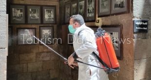 تعقيم وتطهير الفنادق الثابتة والقرية النوبية فى الأقصر وأسوان