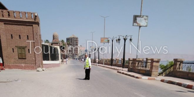 أمن قنا يحكم السيطرة علي كورنيش النيل والمزارات السياحية لمنع التجمعات