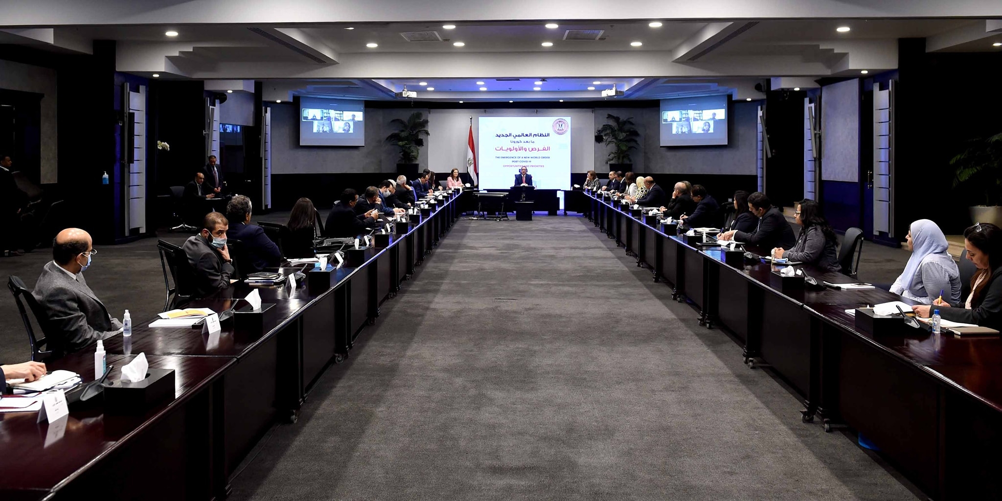 الحكومة تبحث سيناريوهات السياحة والتكتلات الاقتصادية الجديدة بعد كورونا