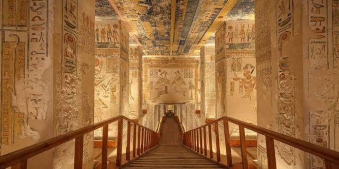 السياحة تطلق جولة افتراضية جديدة لمقبرة الملك رمسيس السادس