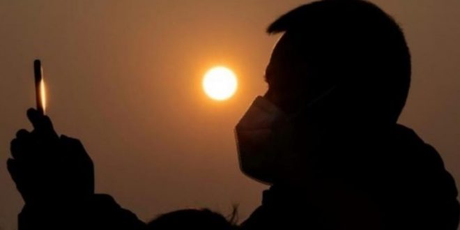 الصحة العالمية : أشعة الشمس أو درجات الحرارة المرتفعة لن تنقذك من كورونا