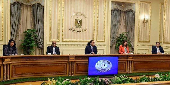فى ظل توقف السياحة والطيران..الحكومة تفاوض صندوق النقد الدولى على قرض جديد