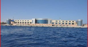 مصر تستقبل سائحاً إيطالىاً مصاباً بفشل كلوى أثناء مرور سفينة قادمة من عمان