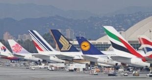 4 شركات طيران تبدأ تسيير رحلات يومية بين القاهرة ودول الخليج