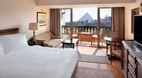 إلزام الفنادق بعدم تسكين أى غرفة إلا بعد 48 ساعة من إخلائها