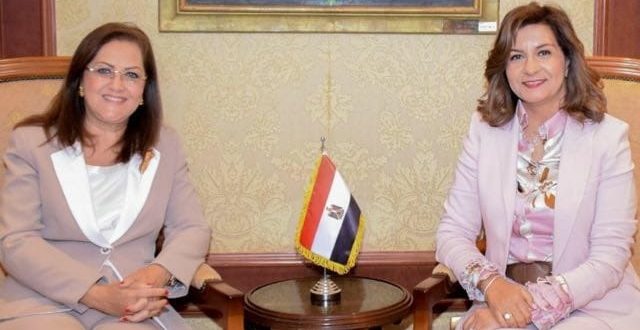 الهجرة تجمع بيانات العالقين لدى وصولهم للمطارات لبحث فرص دمجهم في التنمية