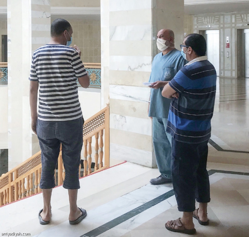 بالصور .. 3500 تونسي يقضون العيد فى الفنادق