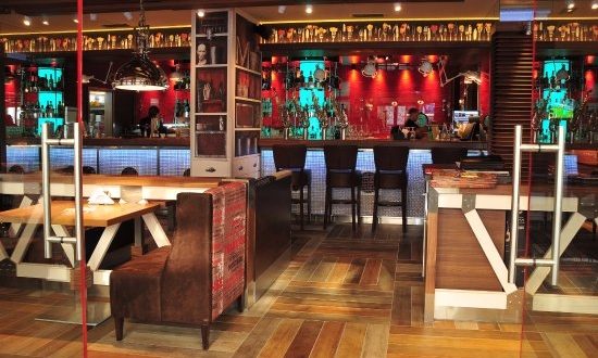 بلغاريا تعيد تشغيل المطاعم والحانات والمقاهي بطاقتها القصوى 1 يونيو المقبل