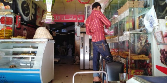 ركود بمحال البيع في ثالت أيام العيد بنجع حمادي