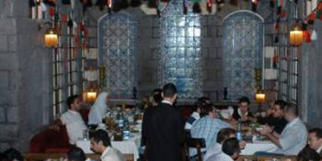 شروط السياحة لعودة المطاعم للعمل بعد العيد وطاقة التشغيل لن تزيد على 40%