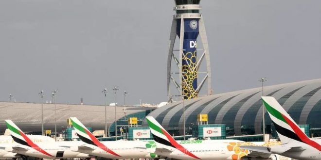 طيران الإمارات تكشف عن تسريح مجموعة جديدة من العمالة بسبب كورونا