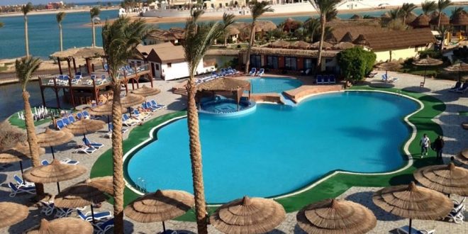 سعفان: استكمال بيانات 2920 منشأة سياحية تمهيداً لصرف إعانات للعاملين بها