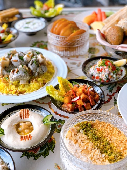 فورسيزونز خليج البحرين يقدّم تجربة رمضانية استثنائية للمتواجدين في المنزل