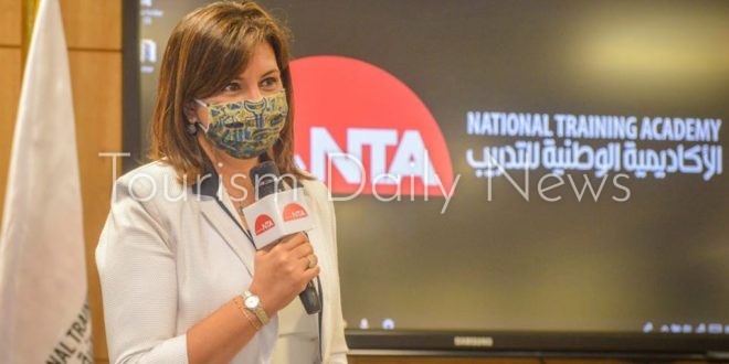 إطلاق أول برنامج تقدمه الدولة للشباب المصري الدارسين بالخارج