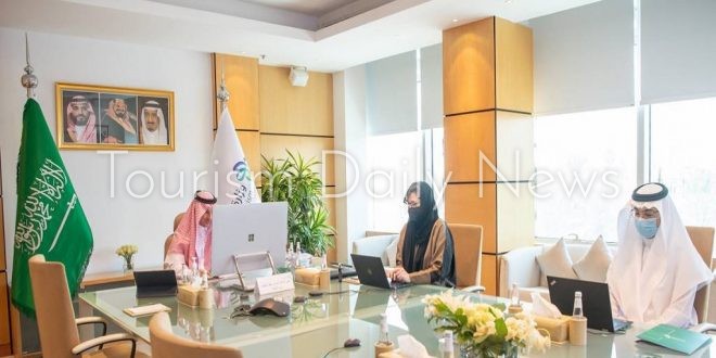 المجلس الوزاري العربي للسياحة يوصى الدول الأعضاء برفع قيود السفر على مراحل