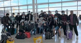عودة طلاب الأكاديمية العربية للعلوم والتكنولوجيا العالقين فى لندن