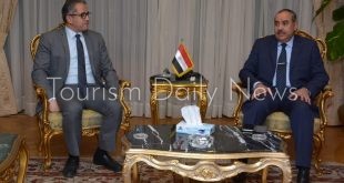 مصر تخفض رسوم الهبوط والإيواء بالمطارات 50% لتحفيز السياحة الخارجية