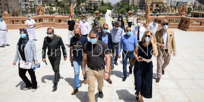 وزير السياحة والآثار يتفقد قصر البارون استعداداً لافتتاحه
