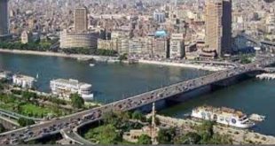 الحكومة ترفع حظر التجول والمواصلات العامة تعمل حتى منتصف الليل من السبت