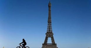برج إيفل يعيد فتح أبوابه أمام الزوار 25 يونيو ويبقى القمة مغلقة