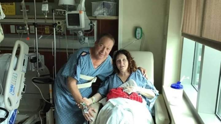 تتبرع بكليتها لرجل يعيش بأعضاء زوجها الراحل