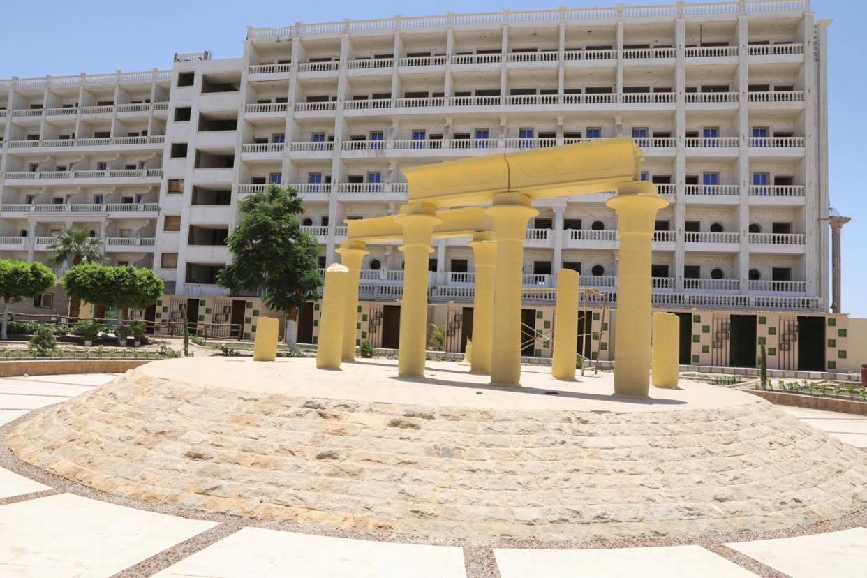 تطوير بوابة مرسى ناصر السياحي والحديقة المتحفية بسوهاج