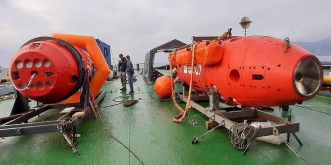 روسيا تطور الغواصات المدنية لدراسة أعماق البحار 