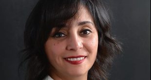 وزارة السياحة تعين خط ساخن لتلقي استفسارات وآراء السائحين