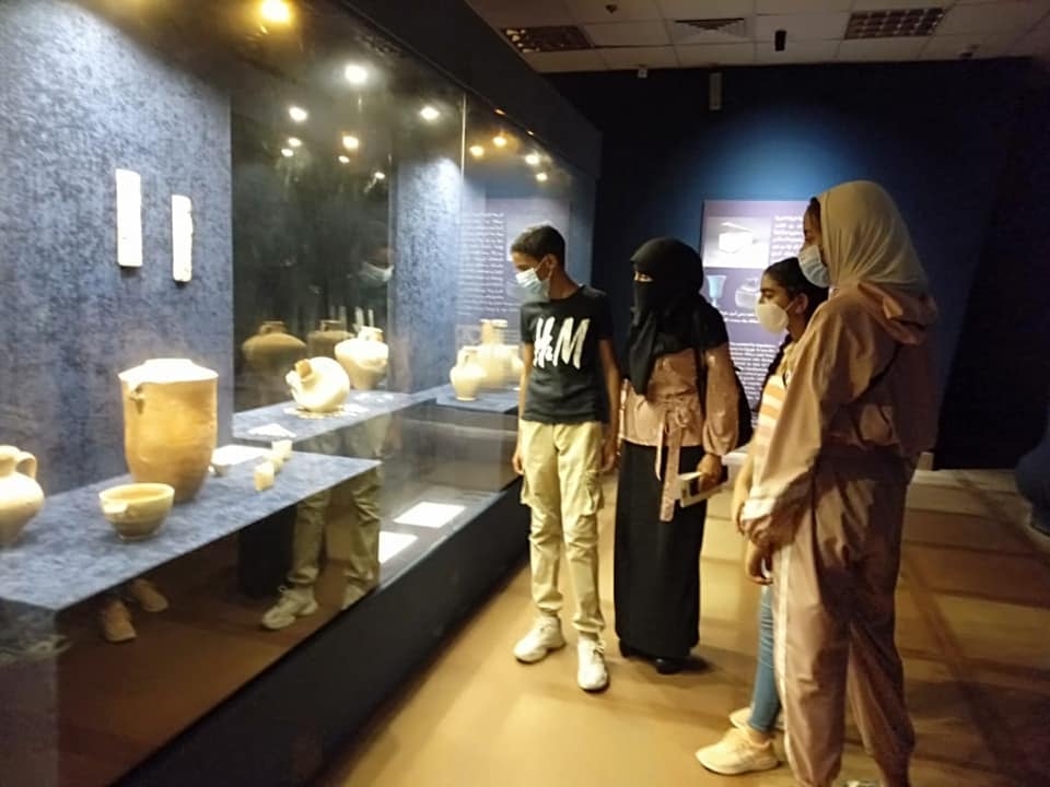 وزارة السياحة تنظم رحلات سياحية توعوية للمواطنين في المحافظات المختلفة