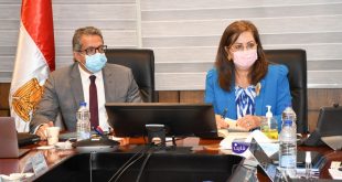 3 وزراء يبحثون تطوير مجمع التحرير وتحويله إلى أنشطة ثقافية وفندقية وتجارية