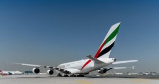الإمارات تعيد تشغيل العملاقة A380 بين دبي وامستردام