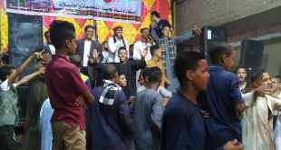 المطرب أحمد بكير.. الأوربيون يفضلون اللون الصعيدي وإيقاعاته